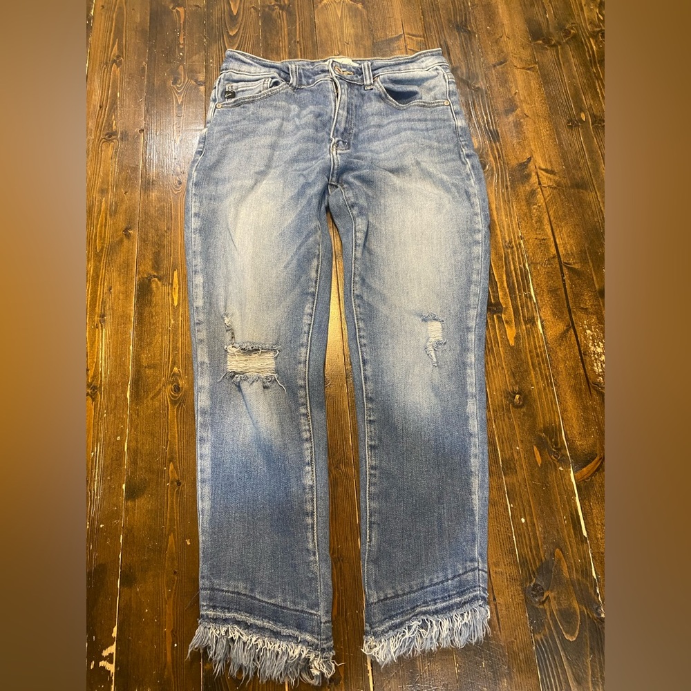 KanCan Light Blue Distressed Ankle Jeans